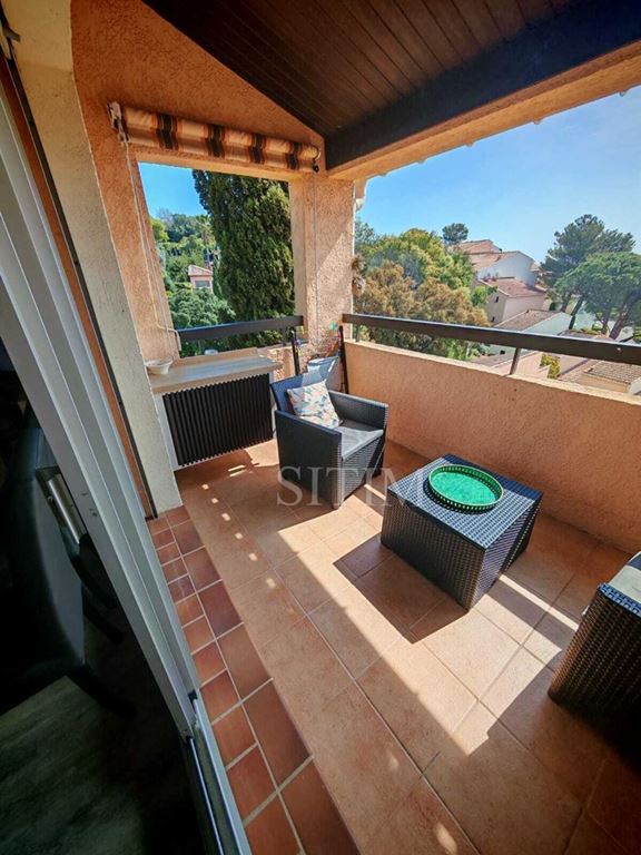 Appartement T3 LES ISSAMBRES (83380) SITIM
